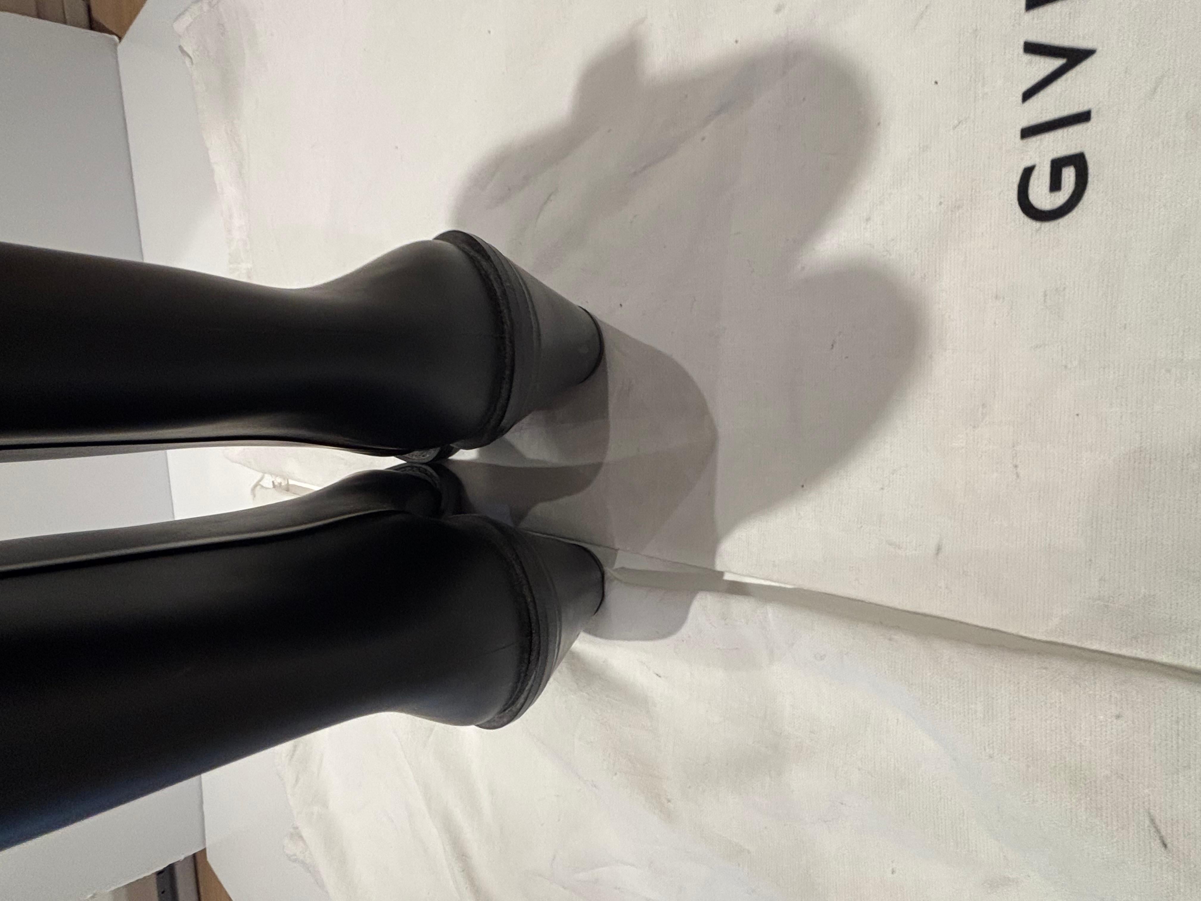Givenchy  Botas de goma negras 