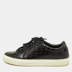 Givenchy Zapatillas Urban Street de piel negra con cocodrilo en relieve Talla 40