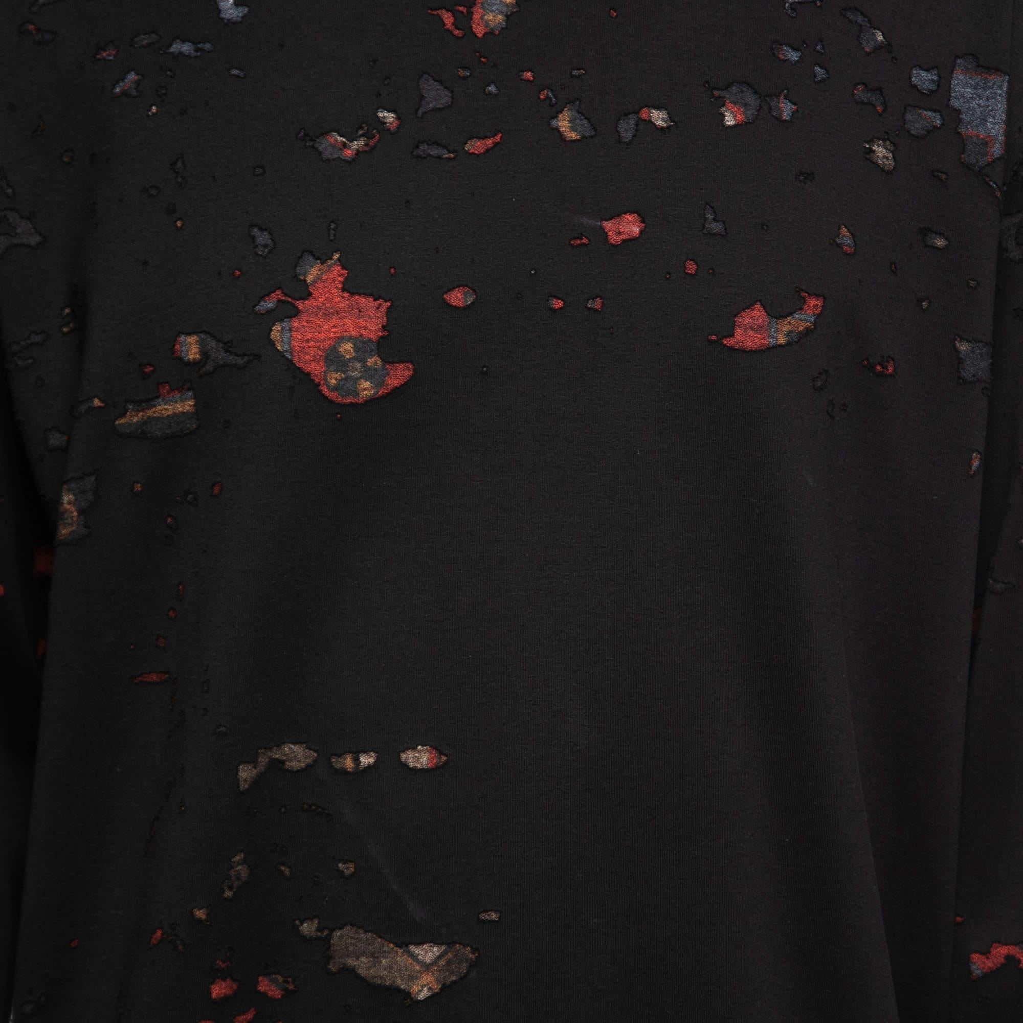 Givenchy Black Distressed Cotton Crewneck Sweatshirt XS In Good Condition For Sale In Dubai, Al Qouz 2