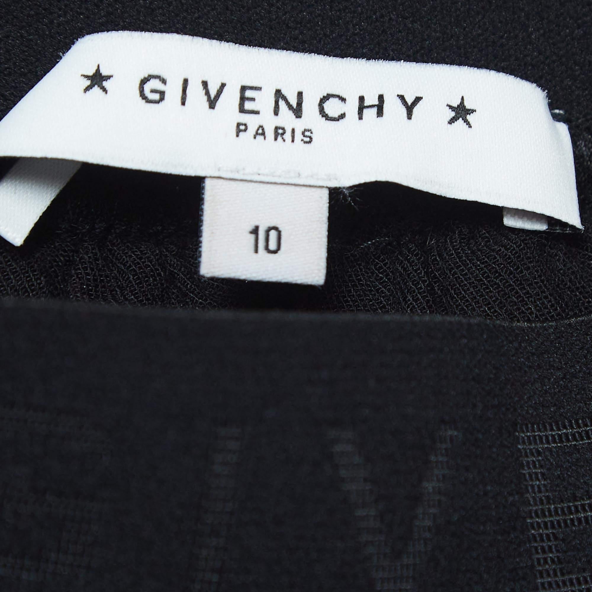 Givenchy - Gonna a ruota in seta a pois neri (10 anni) In condizioni ottime in vendita a Dubai, Al Qouz 2