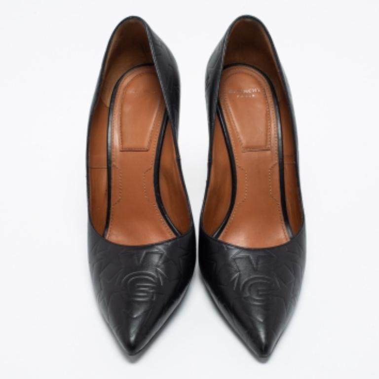 Givenchy Black Embossed Leather Pointed Toe Pumps Size 38 For Sale 3