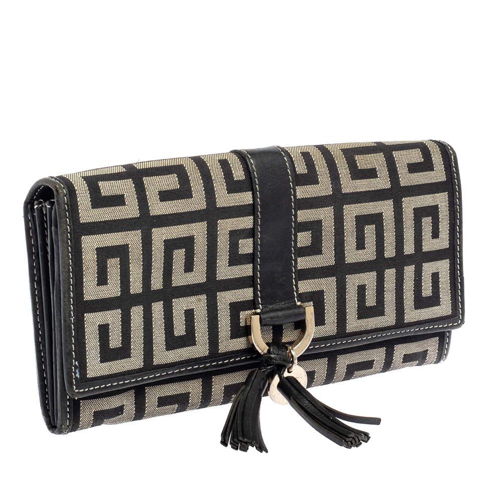 Givenchy Black/Grey Monogram Canvas and Leather Continental Wallet In Good Condition In Dubai, Al Qouz 2