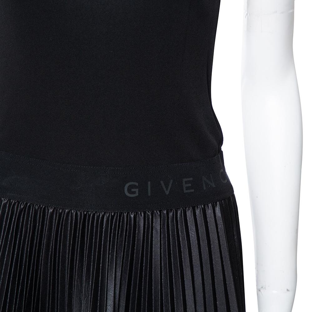 Givenchy Black Jersey Pleated Faux Leather Midi Dress S In Good Condition In Dubai, Al Qouz 2