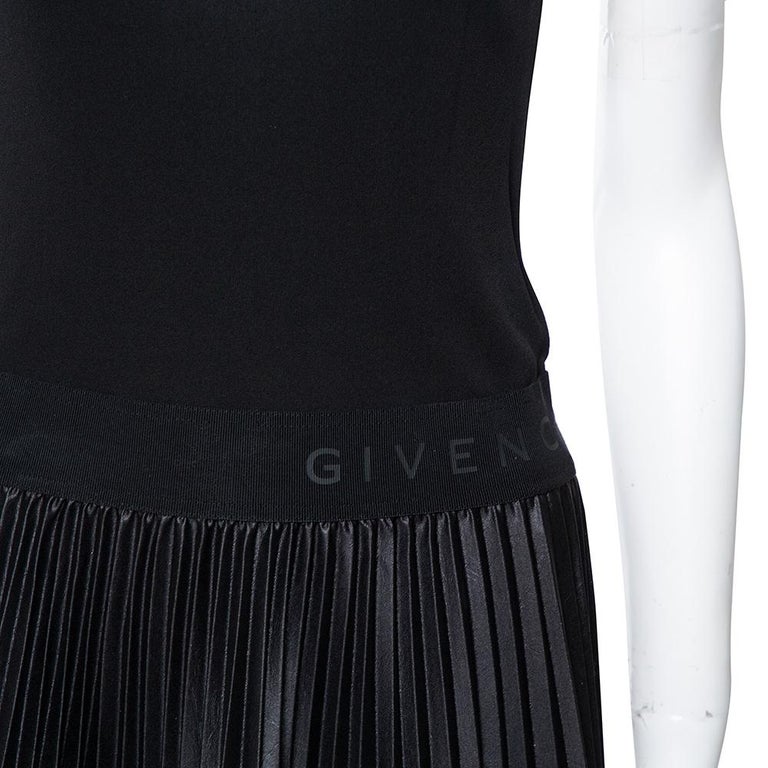 chinese dress ladies Givenchy - Cut Out Dress in Crepe Satin with Rhinestones Detail - Black - Acetate - Women