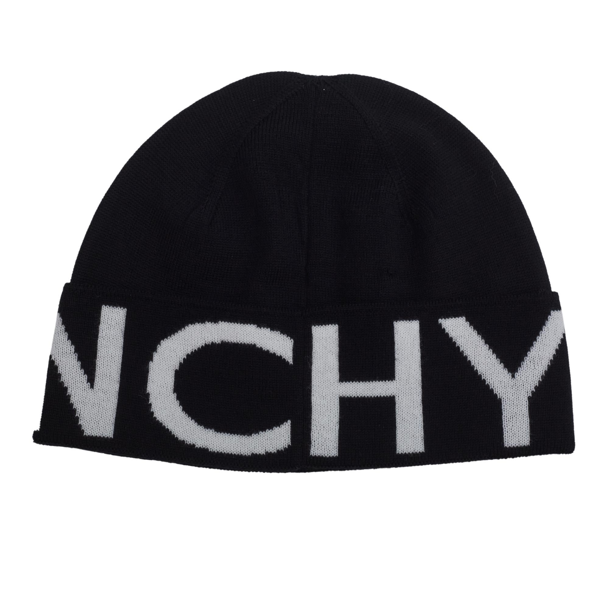 Givenchy Black Knit Wool Beanie With White Logo In Excellent Condition For Sale In Montreal, Quebec