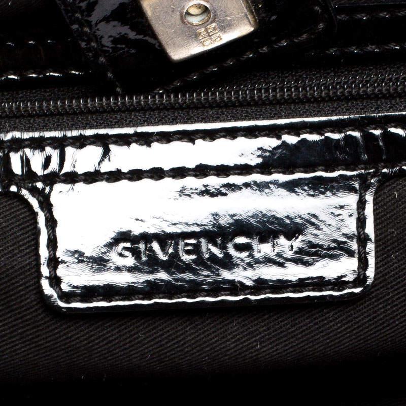 Givenchy - Sac hobo en cuir noir et cuir verni en vente 6