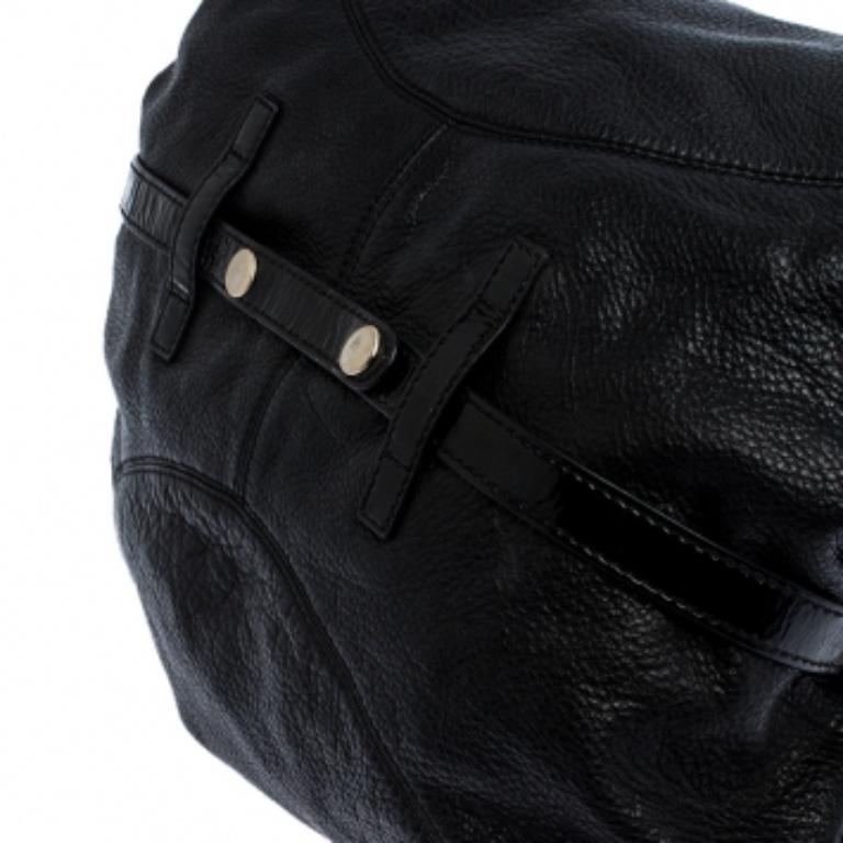 Hobo aus schwarzem Leder und Lackleder von Givenchy im Angebot 2