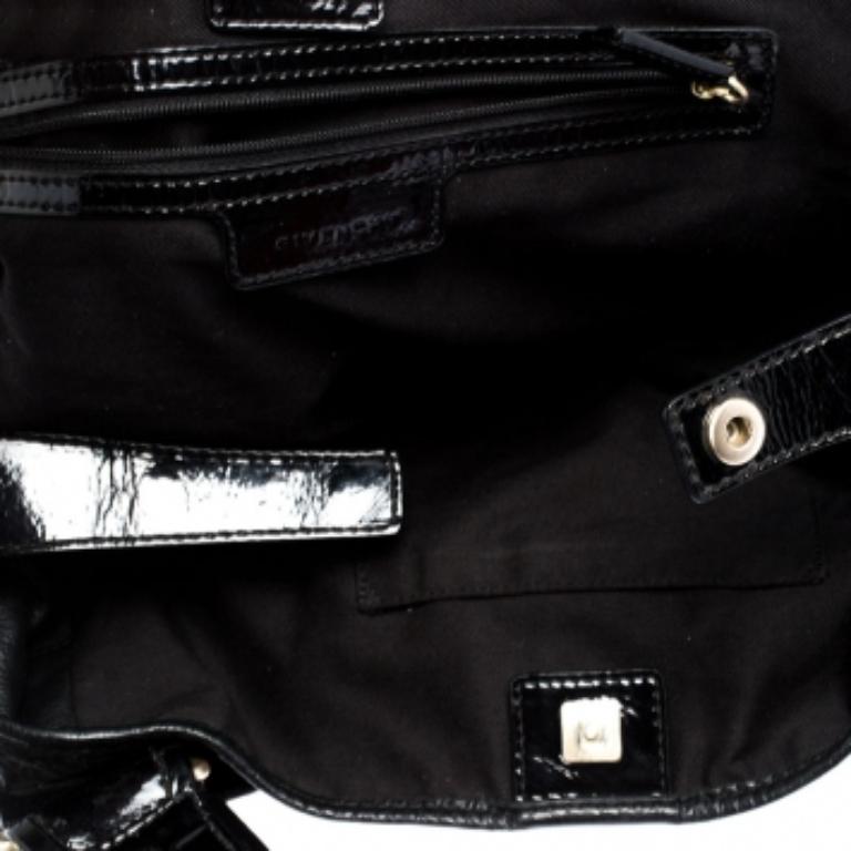 Hobo aus schwarzem Leder und Lackleder von Givenchy im Angebot 4