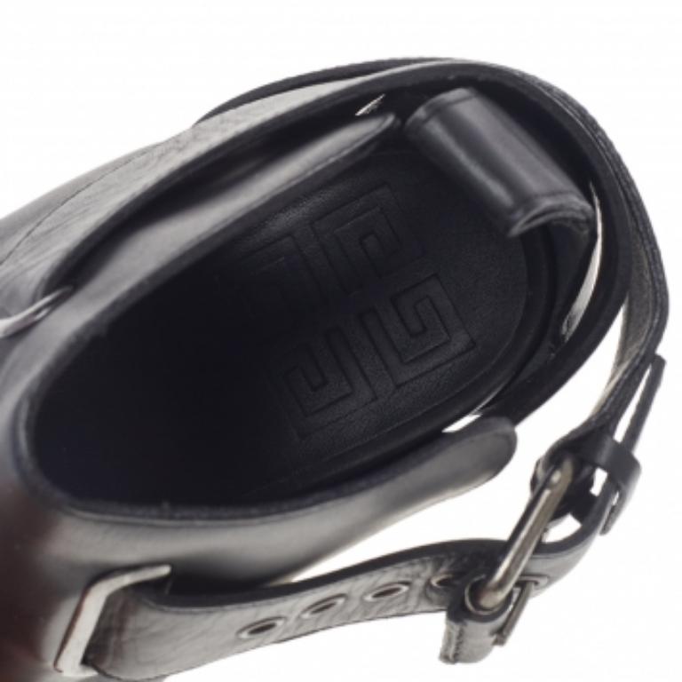 Nero Givenchy - Stivaletti alla caviglia in pelle nera - misura 36,5