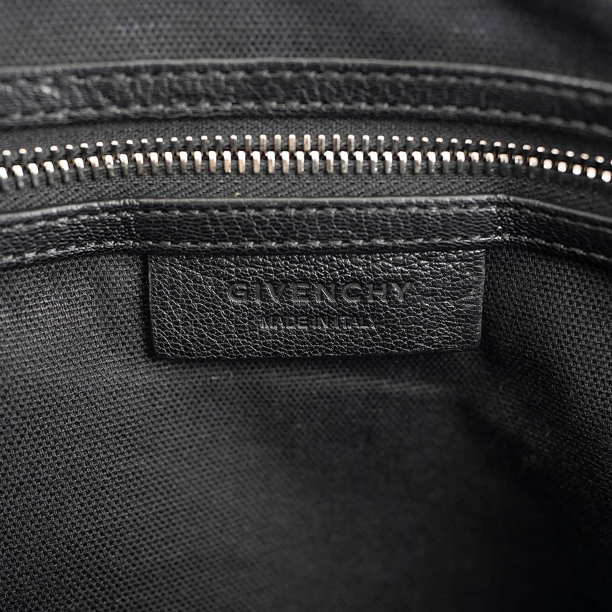 GIVENCHY black leather ANTIGONA MEDIUM Tote Bag For Sale 5