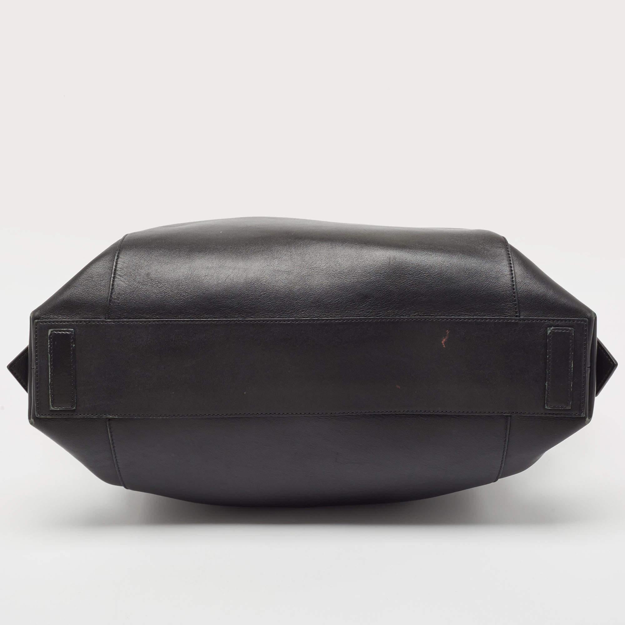 Givenchy Black Leather Antigona Soft Satchel 1