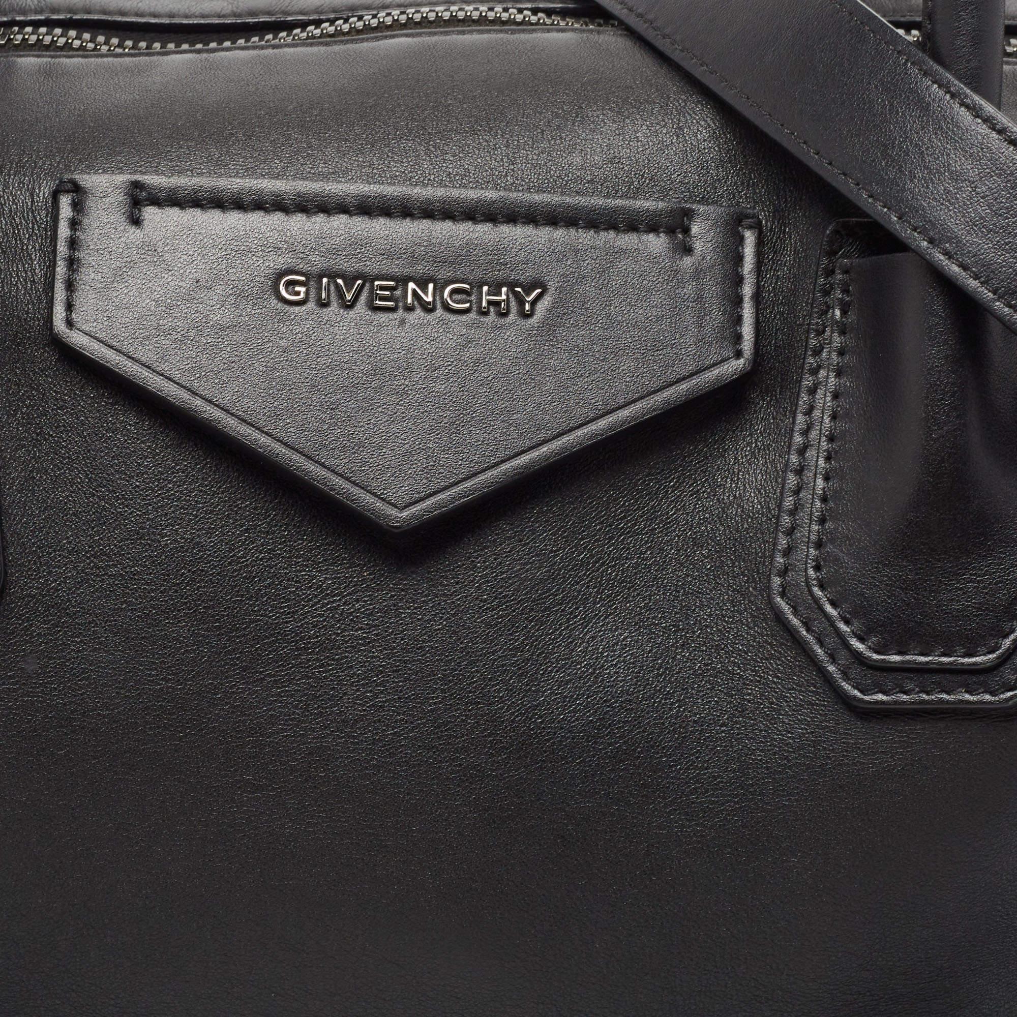 Givenchy Black Leather Antigona Soft Satchel 3