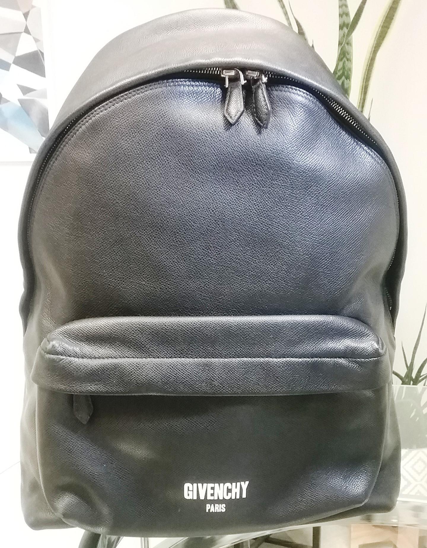 Givenchy Black Leather Backpack with White Logo For Sale 2