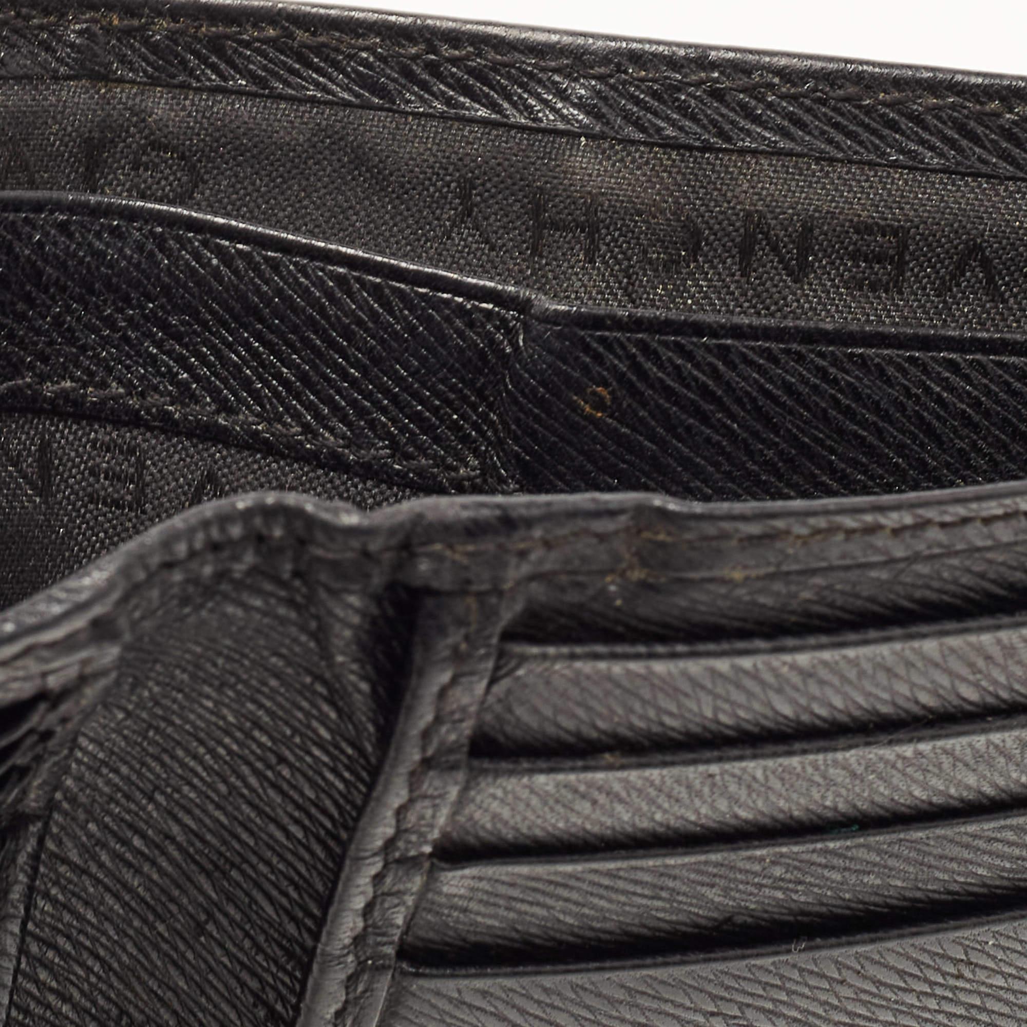 Givenchy Black Leather Bifold Flap Wallet For Sale 1