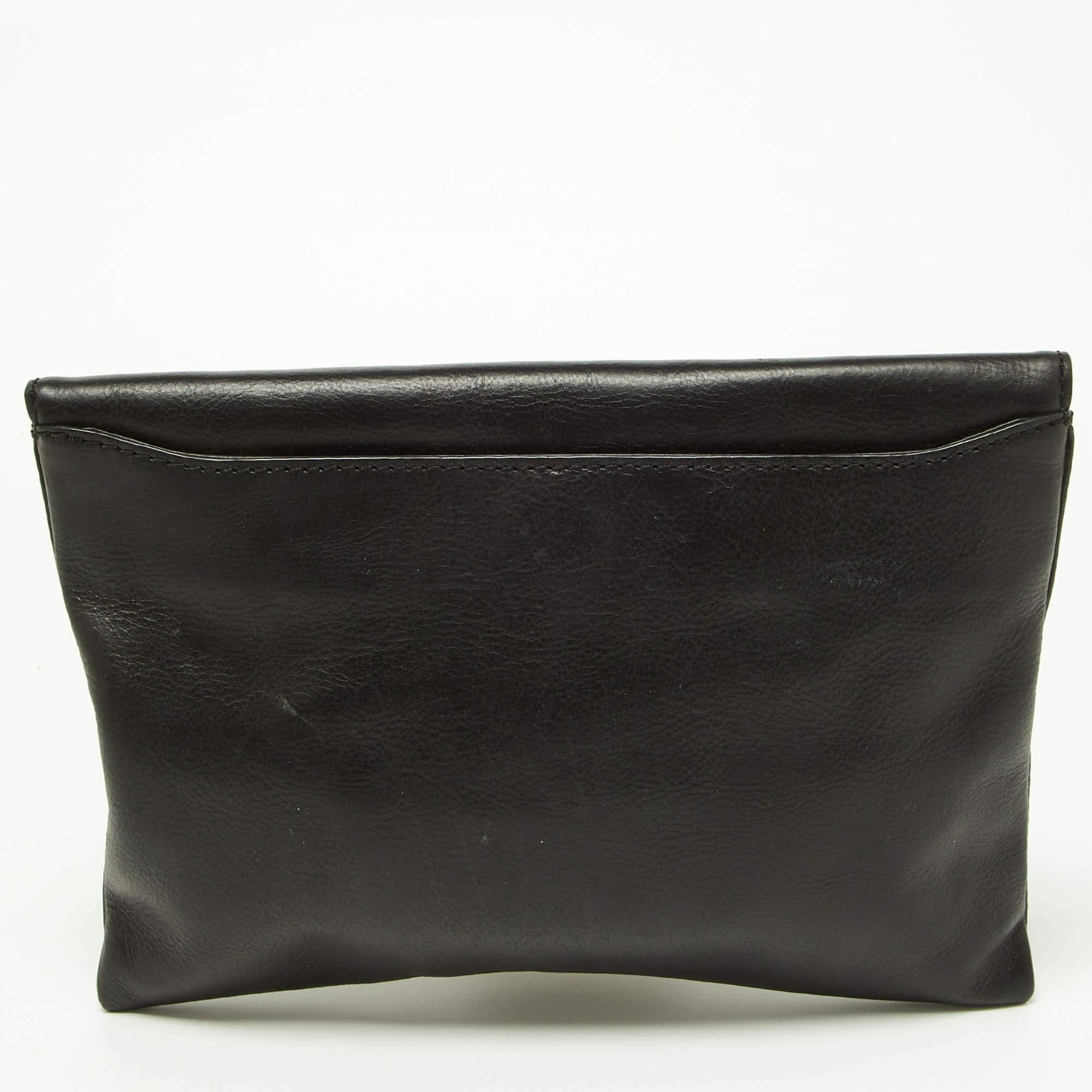 Pochette en cuir noir Antigona de Givenchy en vente 3