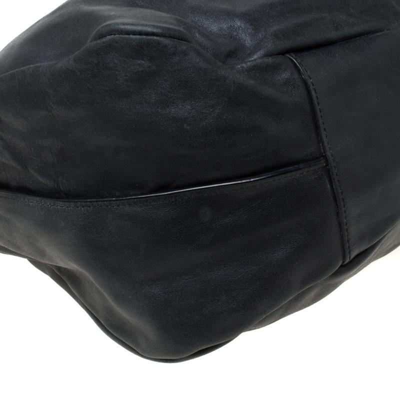 Hobo aus schwarzem Leder von Givenchy 6