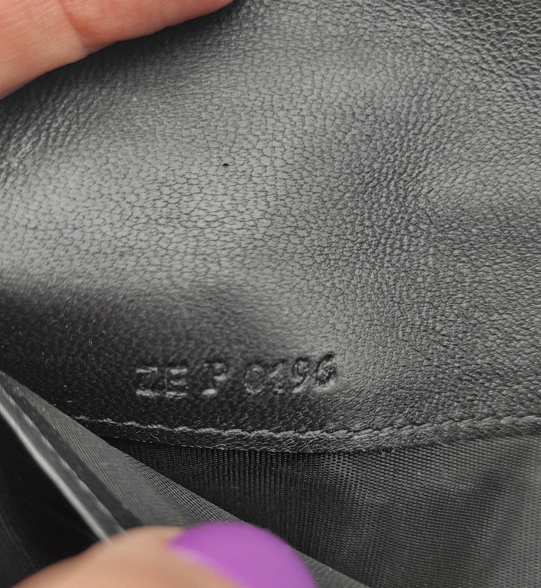 Givenchy black leather long wallet For Sale 9