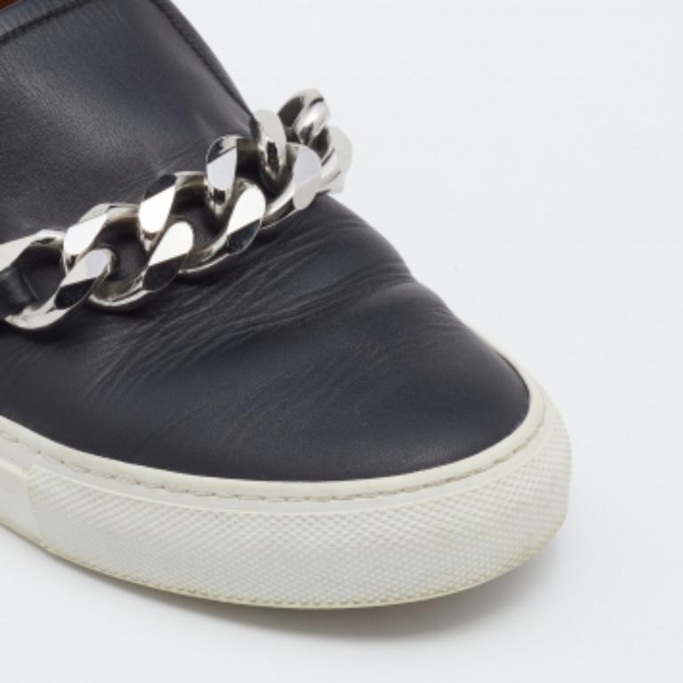 Givenchy Schwarz Leder Maxi Kette Detail Slip On Turnschuhe Größe 38 im Angebot 2