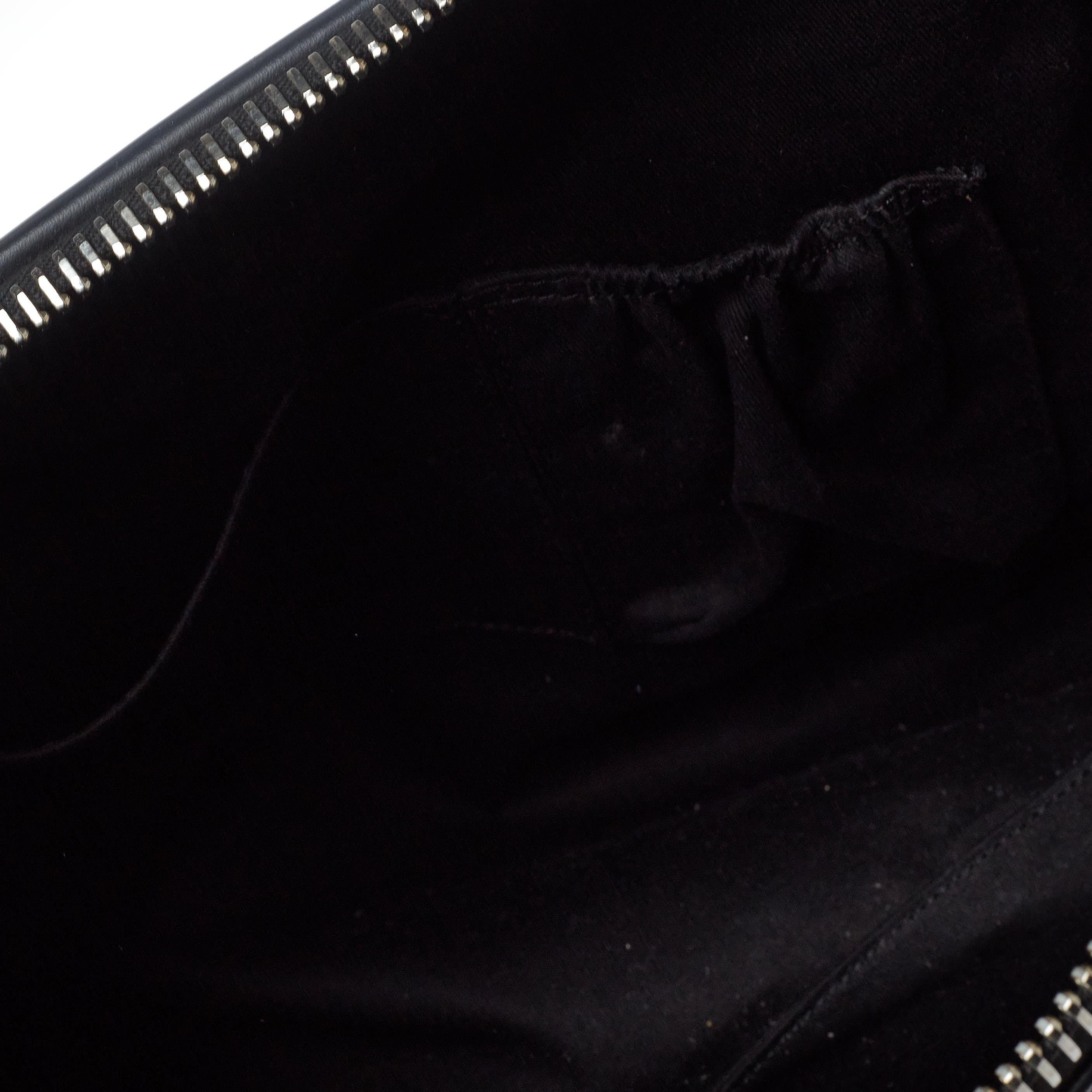 Givenchy Black Leather Medium Antigona Metal Detail Satchel 5