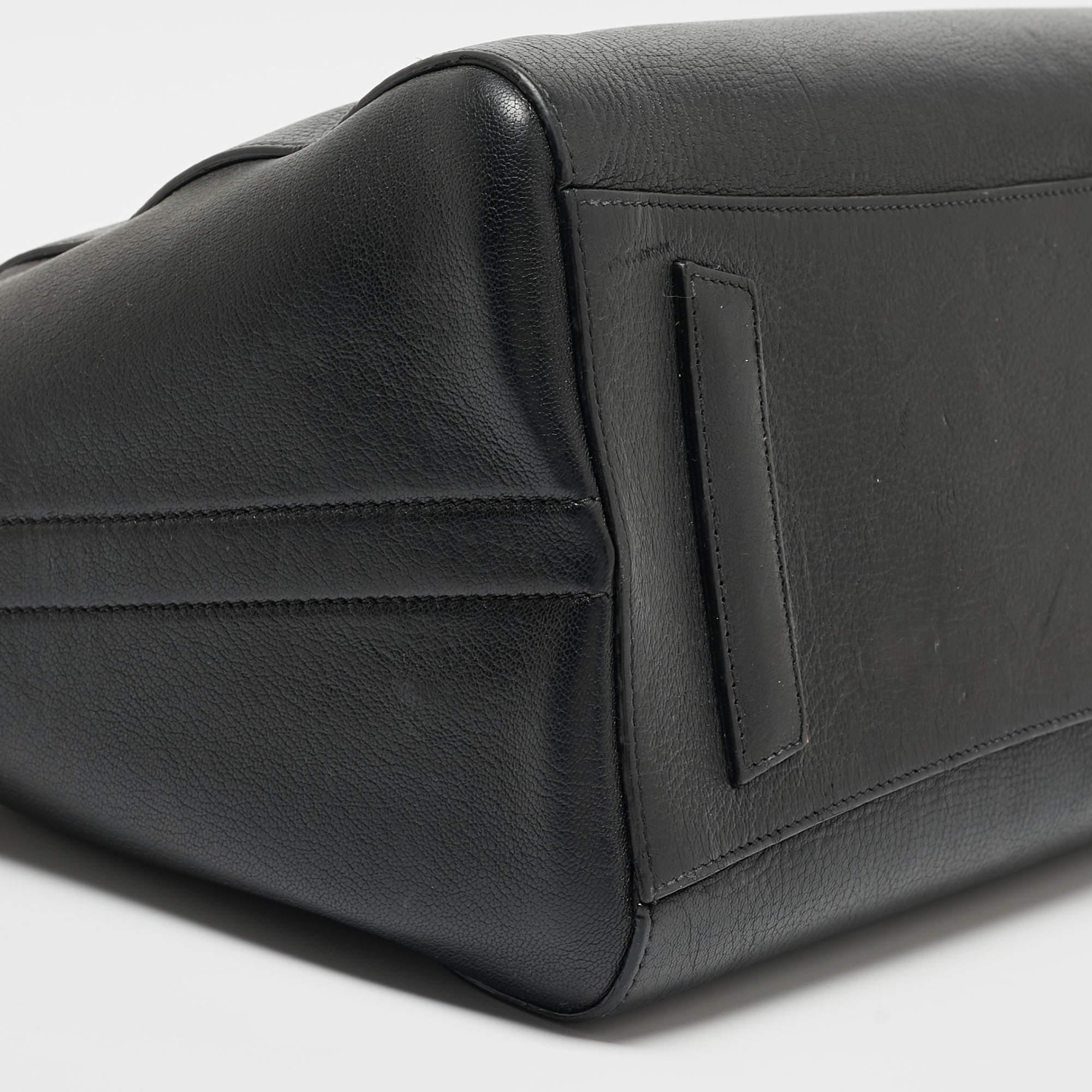 Givenchy Black Leather Medium Antigona Satchel For Sale 6