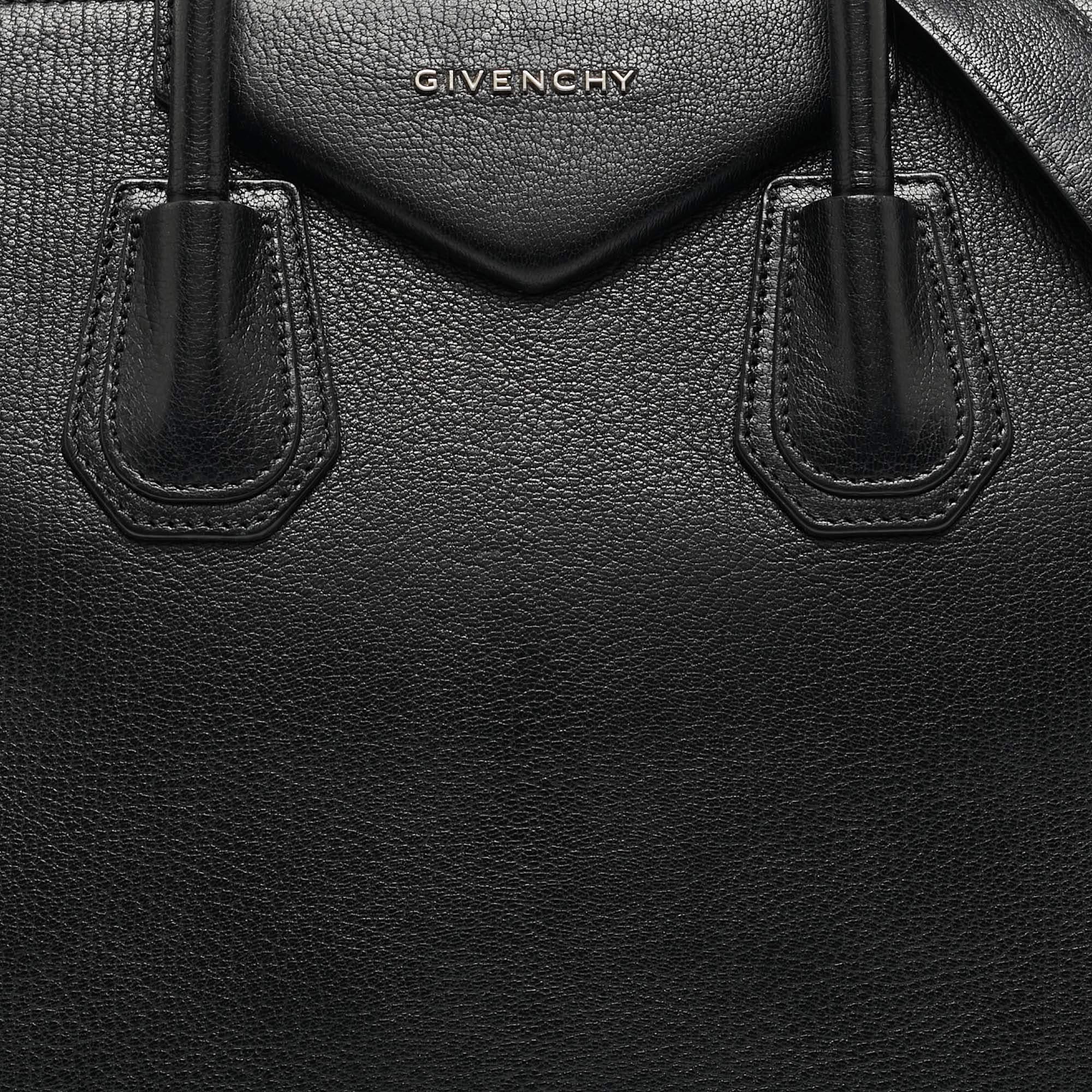 Givenchy Black Leather Medium Antigona Satchel For Sale 12