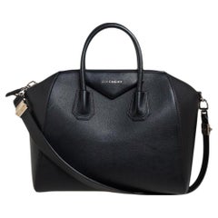 Used Givenchy Black Leather Medium Antigona Satchel