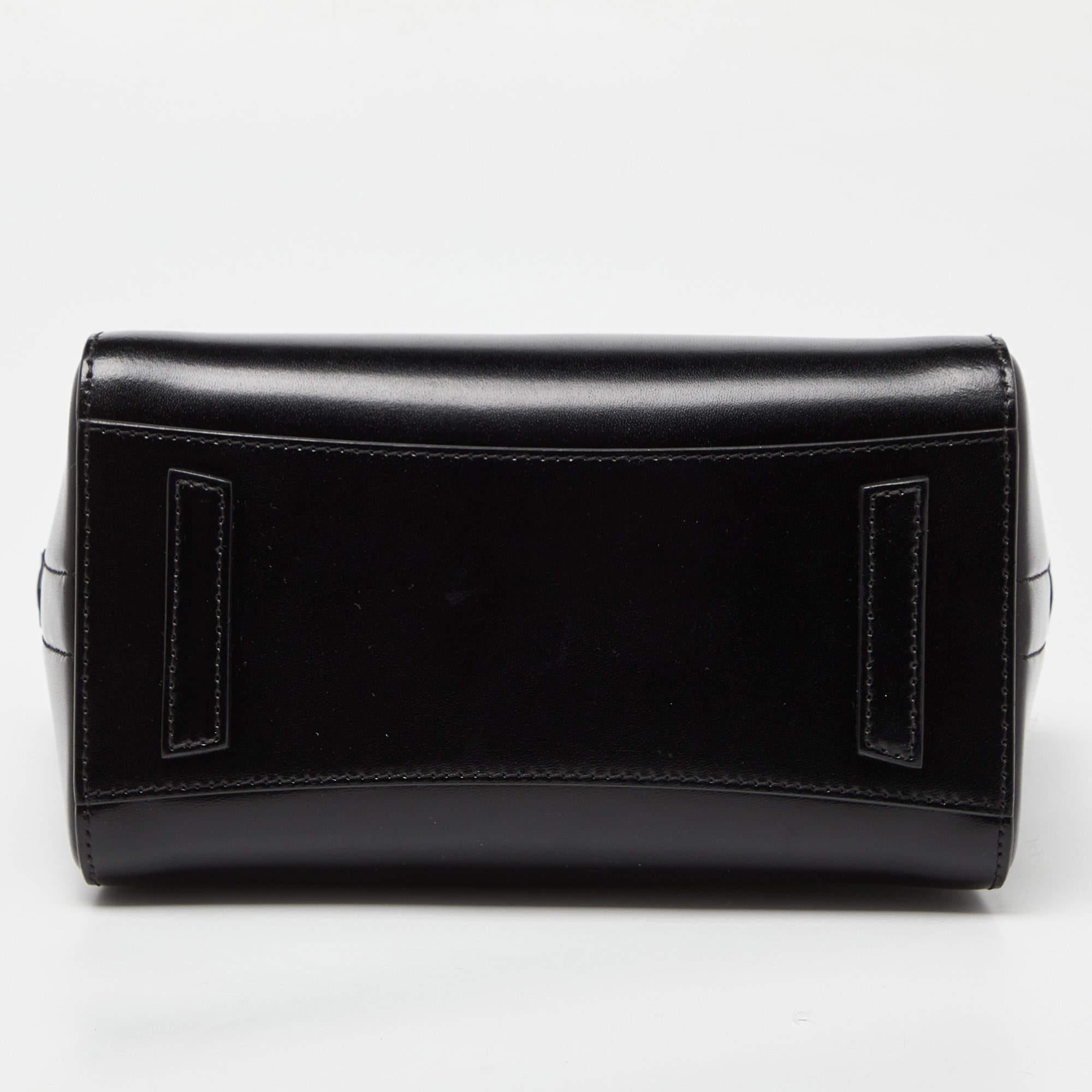 Givenchy Black Leather Mini Antigona Satchel For Sale 4