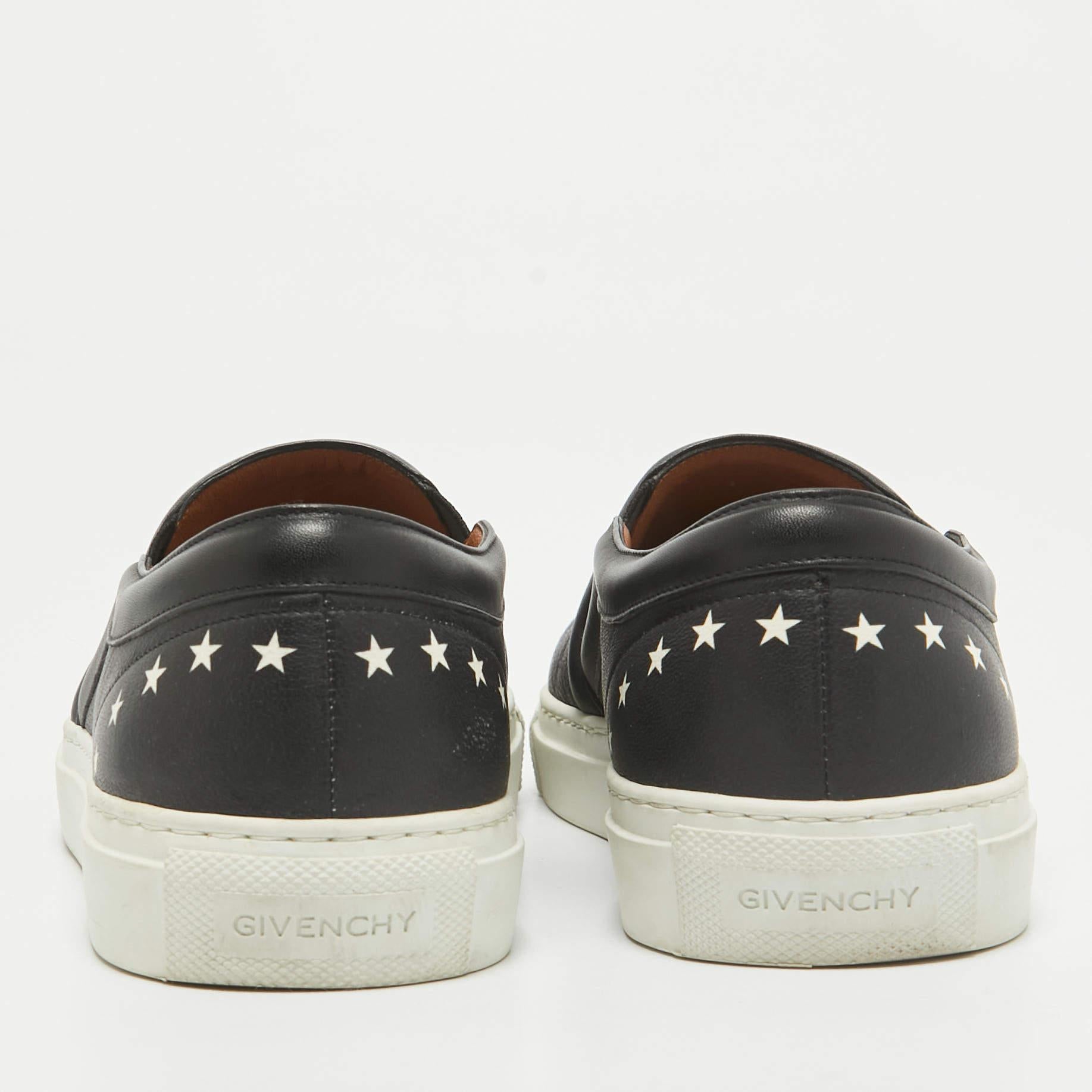 Givenchy Black Leather Printed Rottweiler Slip On Sneakers Size 38 For Sale 1