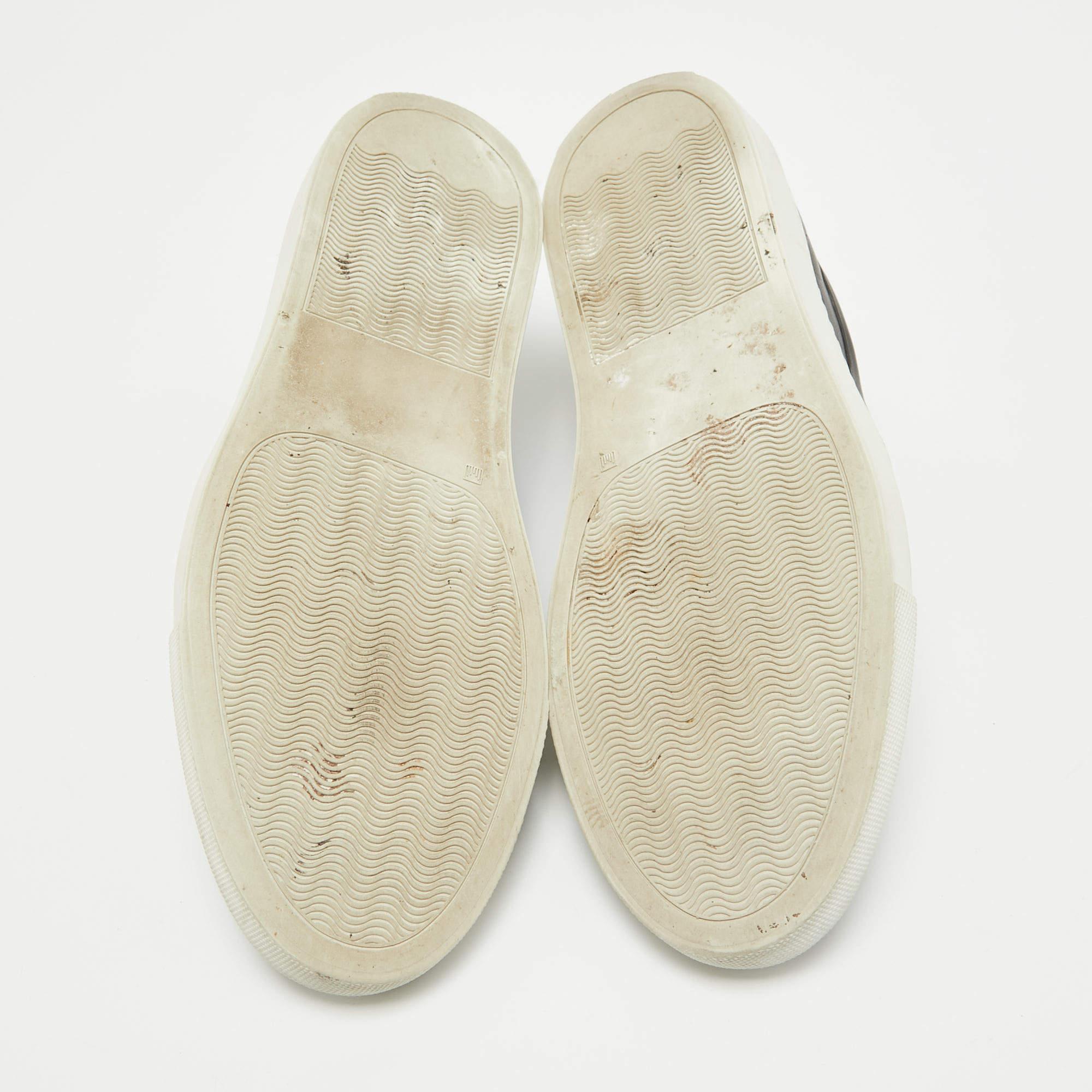 Givenchy Black Leather Printed Rottweiler Slip On Sneakers Size 38 For Sale 2