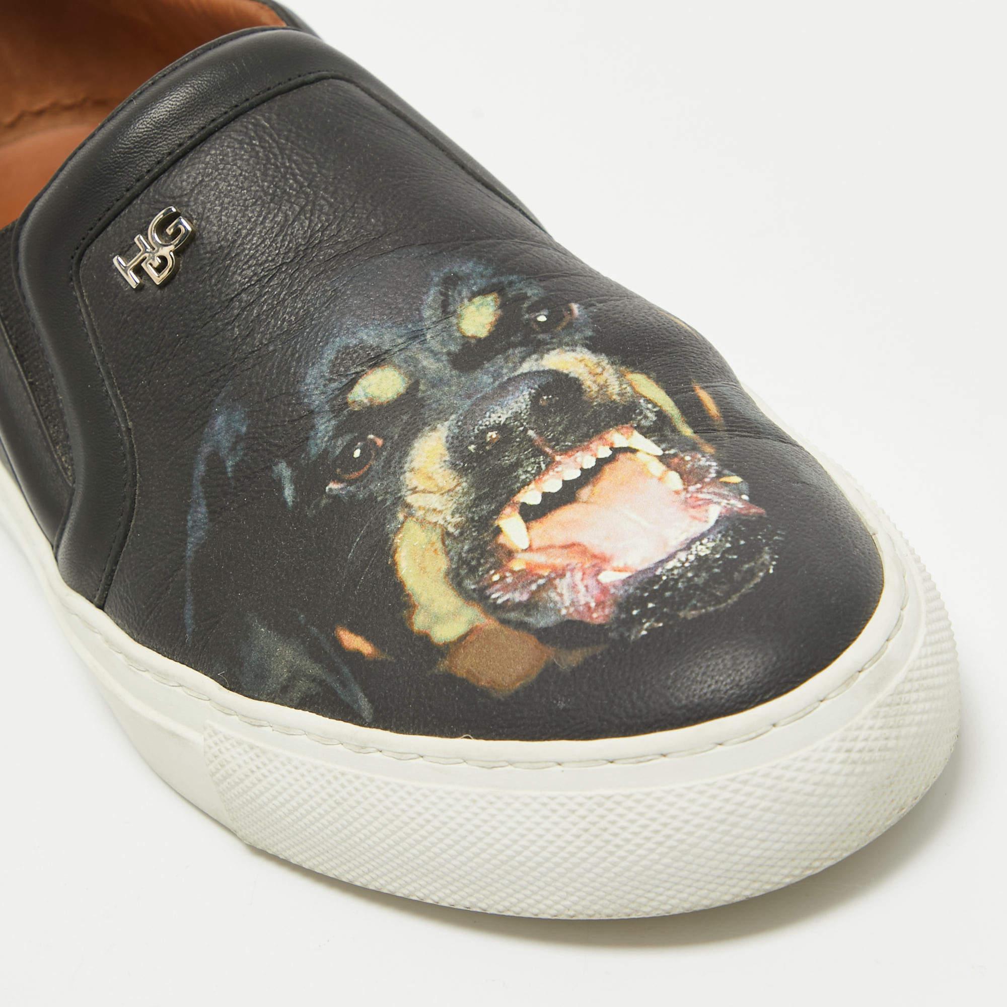 Givenchy Black Leather Printed Rottweiler Slip On Sneakers Size 38 For Sale 3