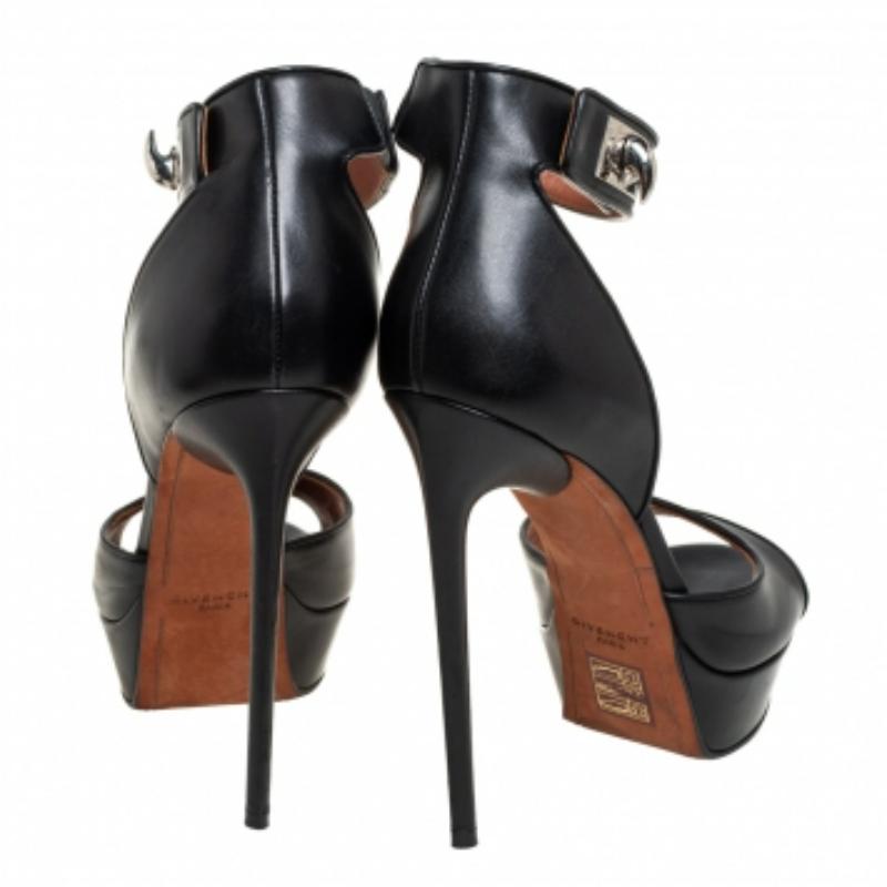 Givenchy Black Leather Shark Tooth Ankle Strap Open Toe Platform Sandals Size 39 For Sale 2