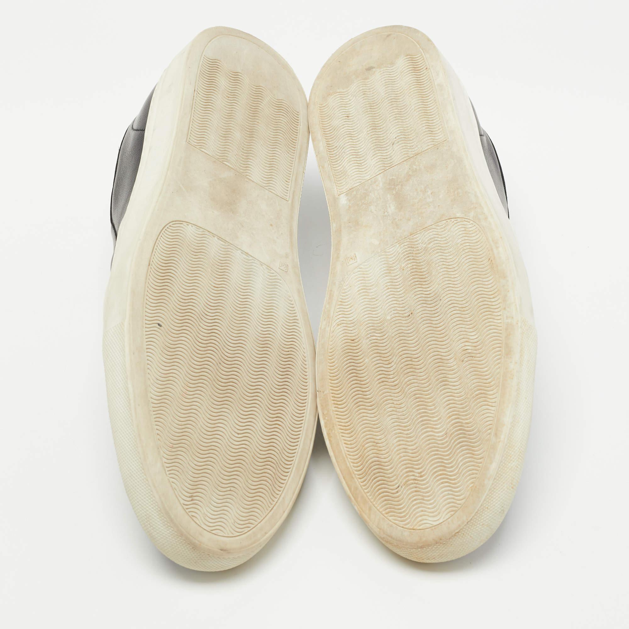 Givenchy Black Leather Slip On Sneakers Size 44 For Sale 2