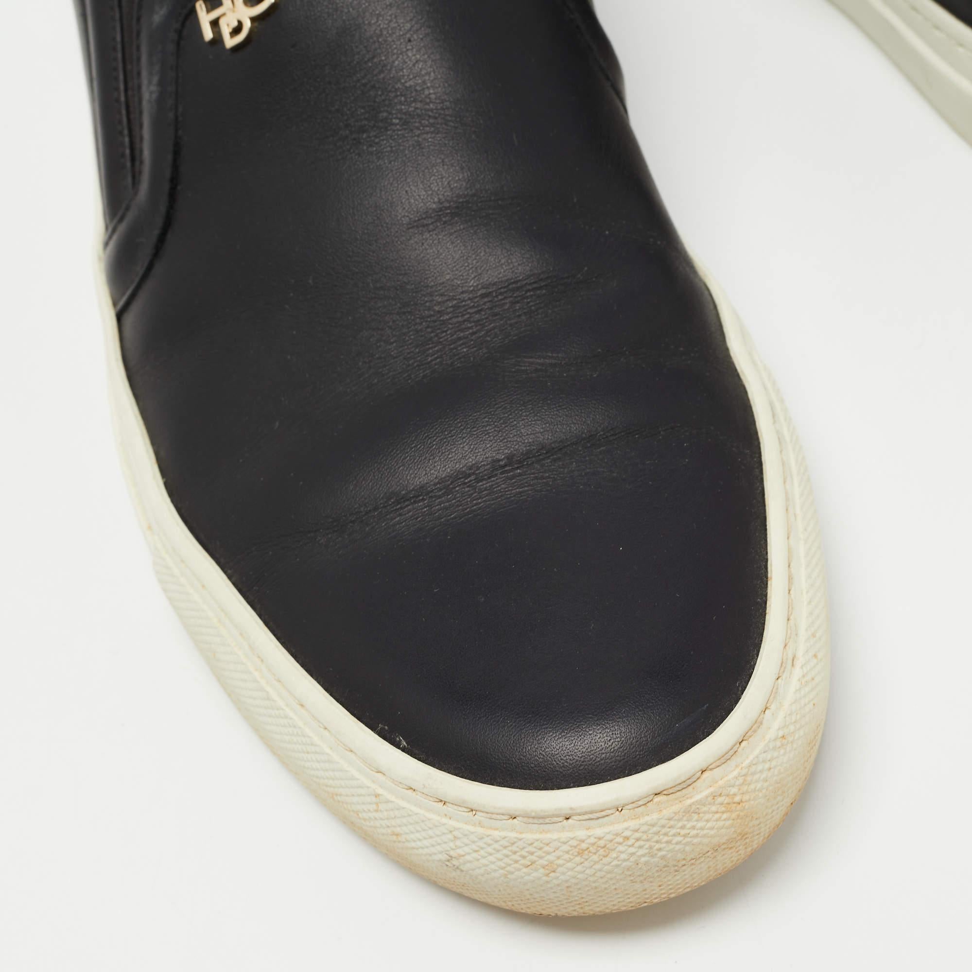Givenchy Black Leather Slip On Sneakers Size 44 For Sale 4