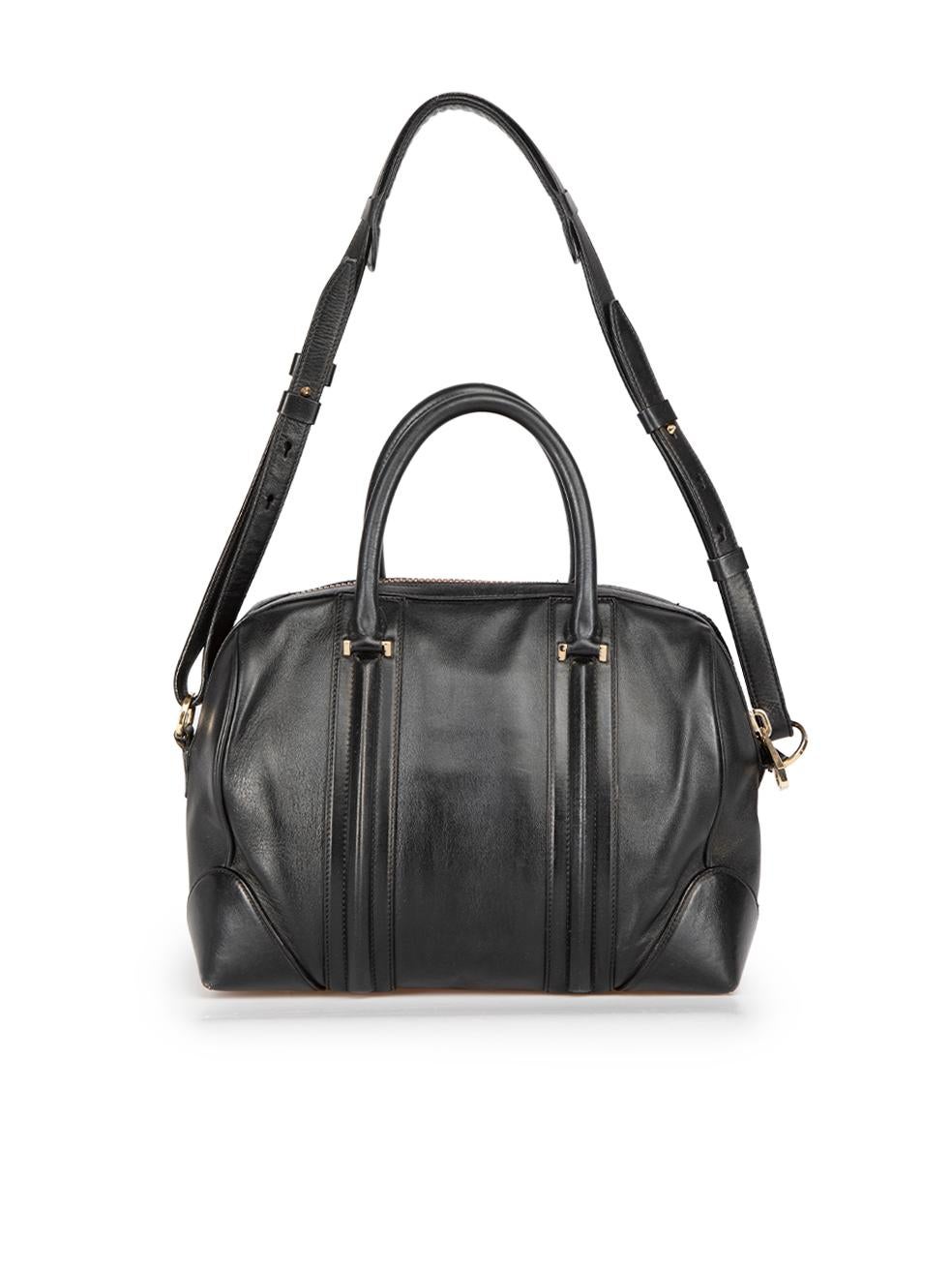 Givenchy Black Leather Small Antigona Handbag In Good Condition For Sale In London, GB