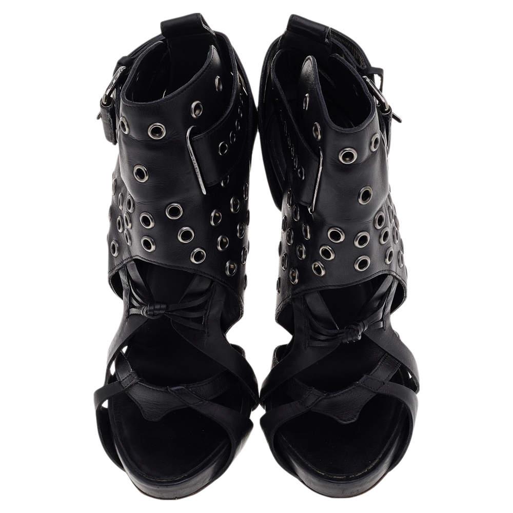 Women's Givenchy Black Leather Studded Strappy Ankle Boots Size 38 For Sale