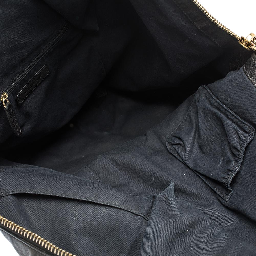 Givenchy Tihan Hobo aus schwarzem Leder 1