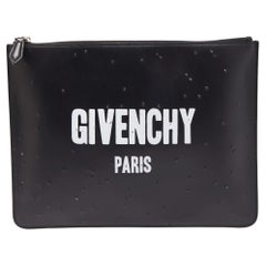 Givenchy Schwarz/Logo Leder Distressed Logo Zip Pouch