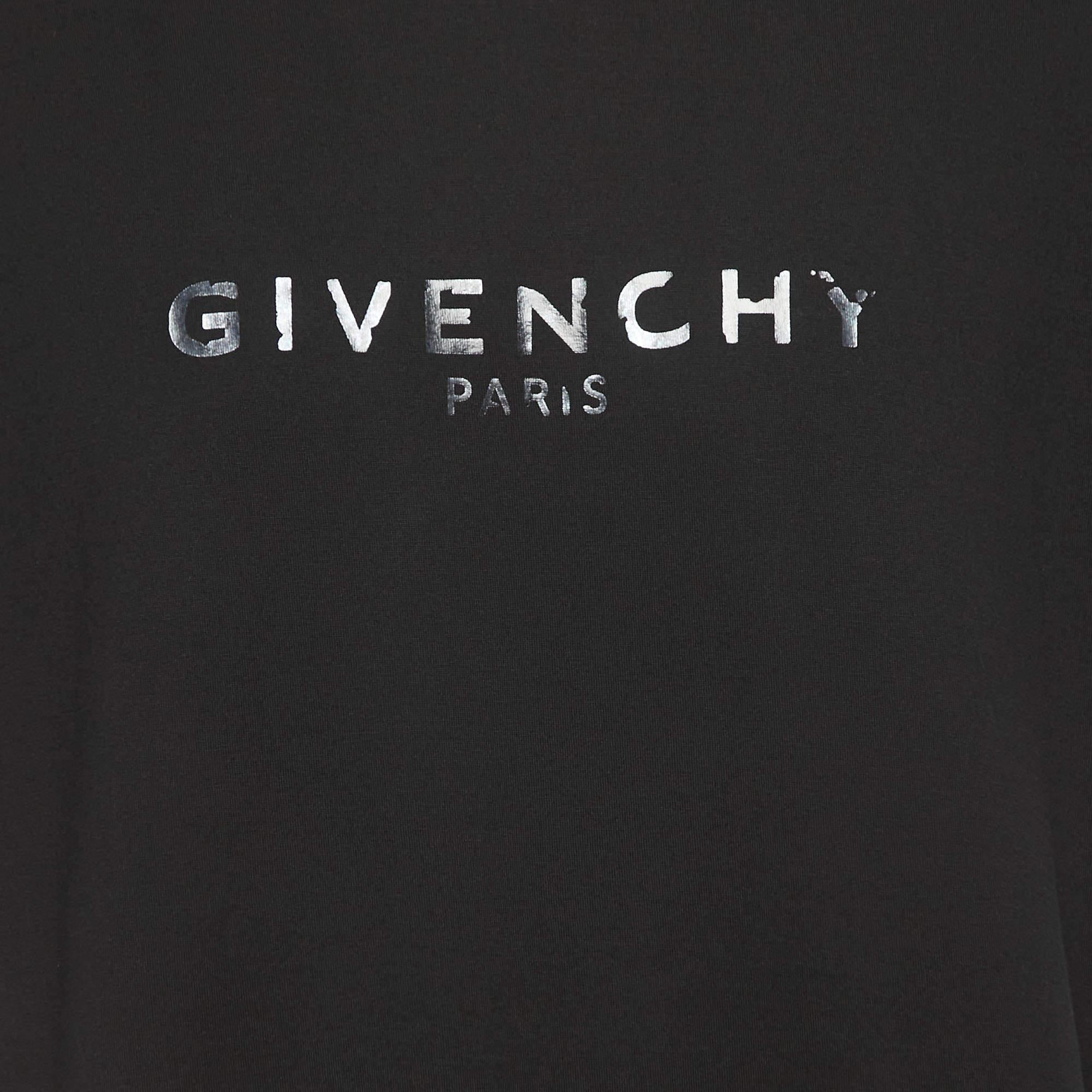 Givenchy Schwarzes T-Shirt mit Logodruck aus Baumwolle in Übergröße S im Zustand „Hervorragend“ im Angebot in Dubai, Al Qouz 2