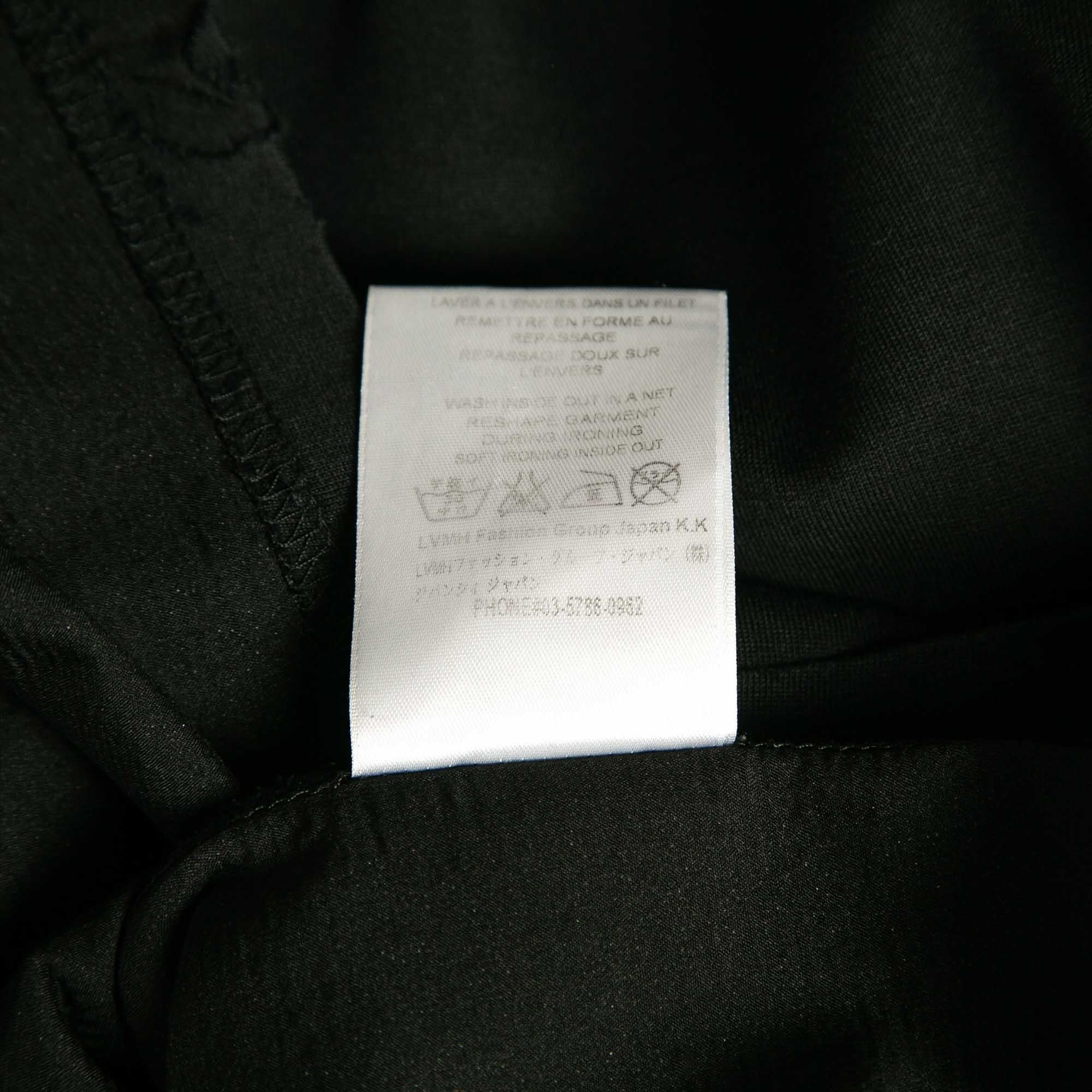 Givenchy Black Logo Print Distressed Cotton Knit Crew Neck T-Shirt XS For Sale 2