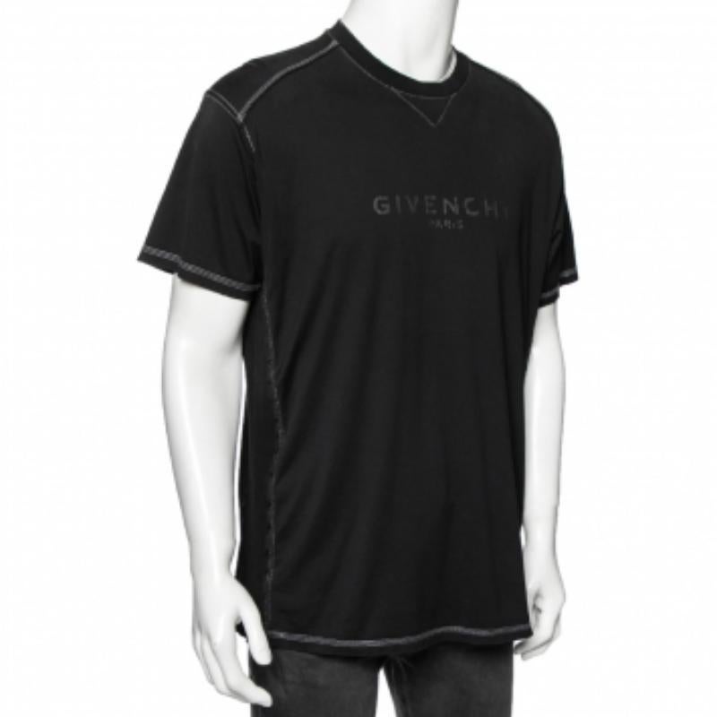 Nero Givenchy - Maglietta nera con logo stampato e dettaglio di rifiniture laterali - T S in vendita