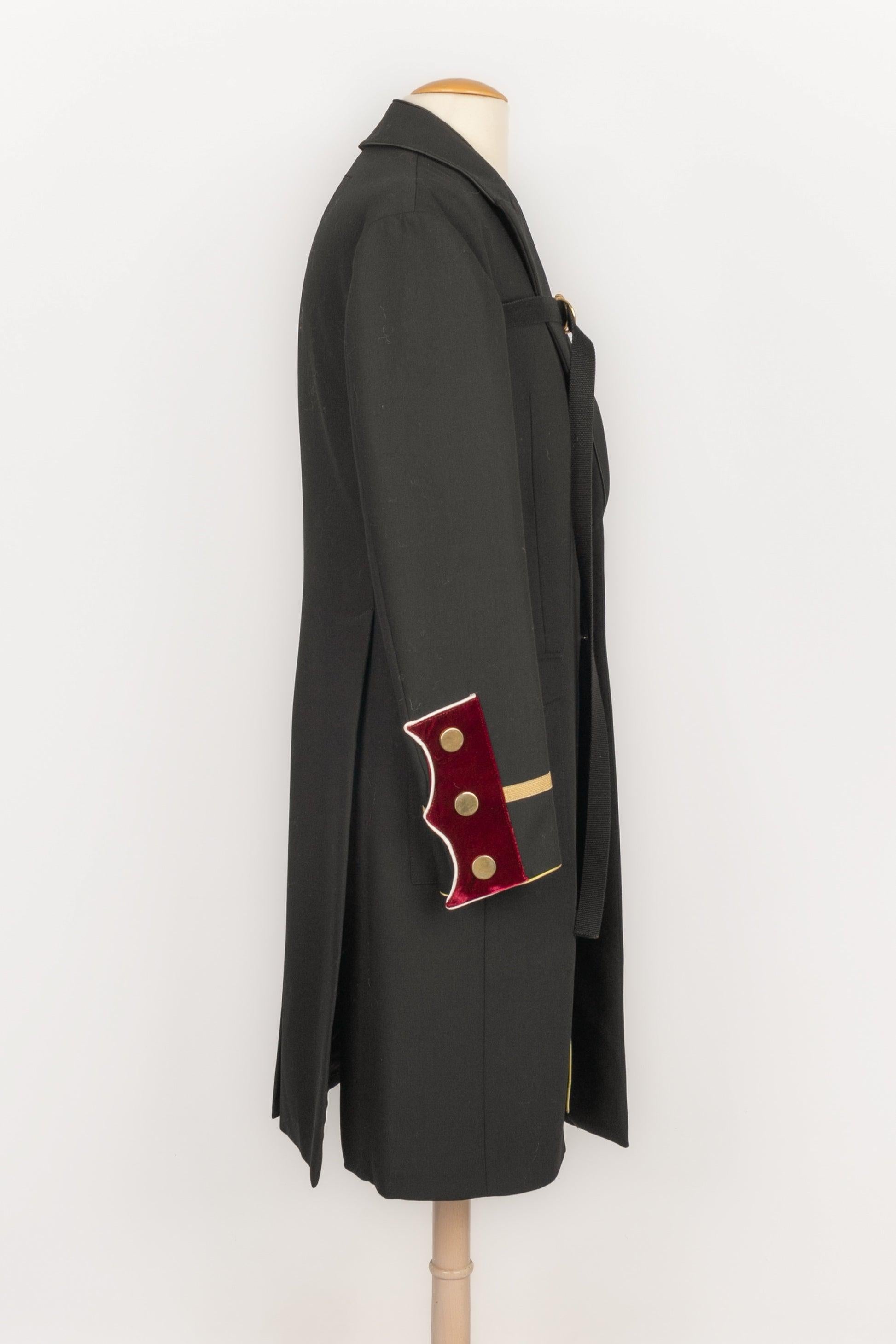 Uomo Givenchy Cappotto nero da uomo di media lunghezza in vendita