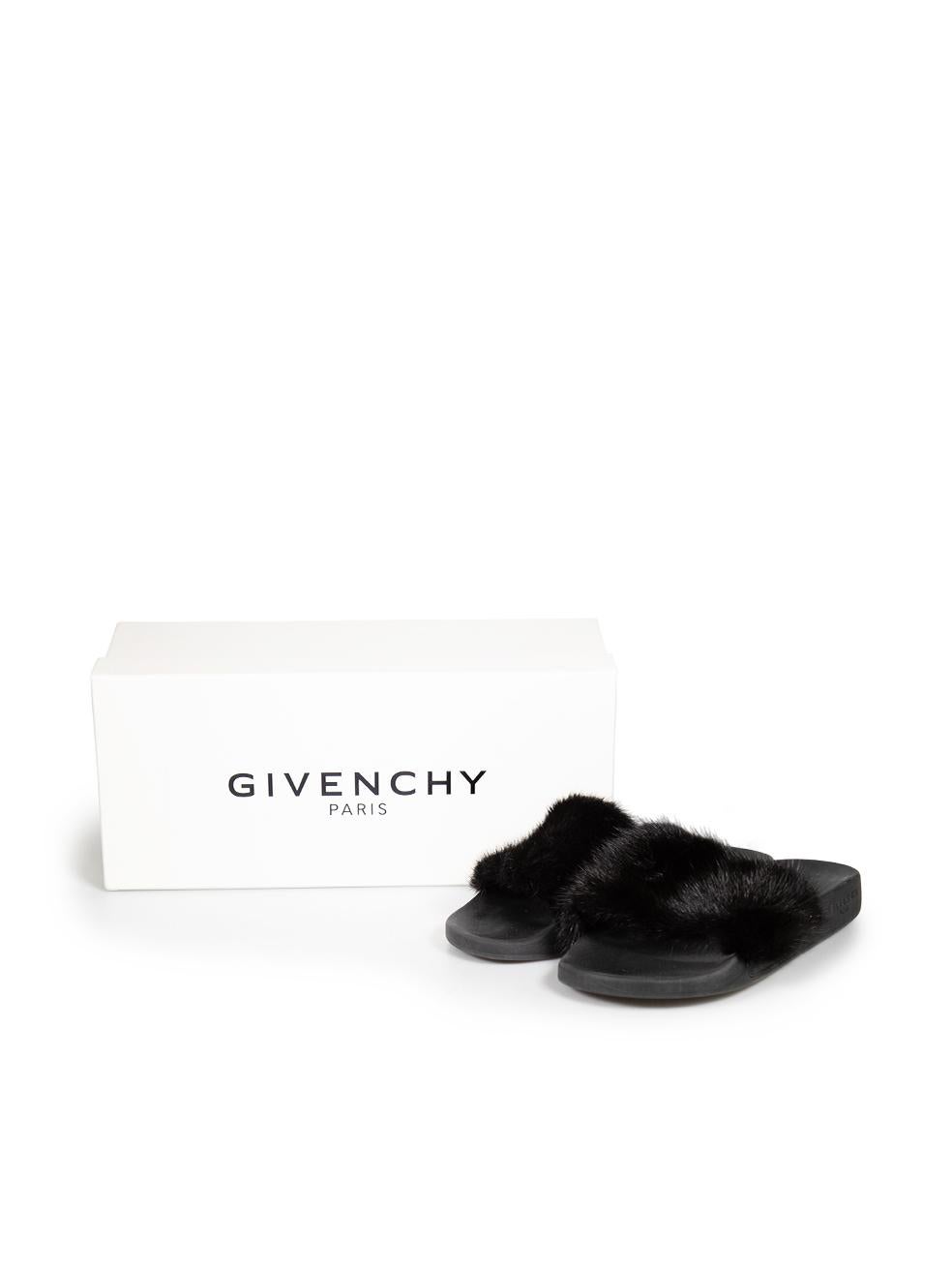 Givenchy Schwarze Slides aus Nerzpelz Größe IT 40 im Angebot 3