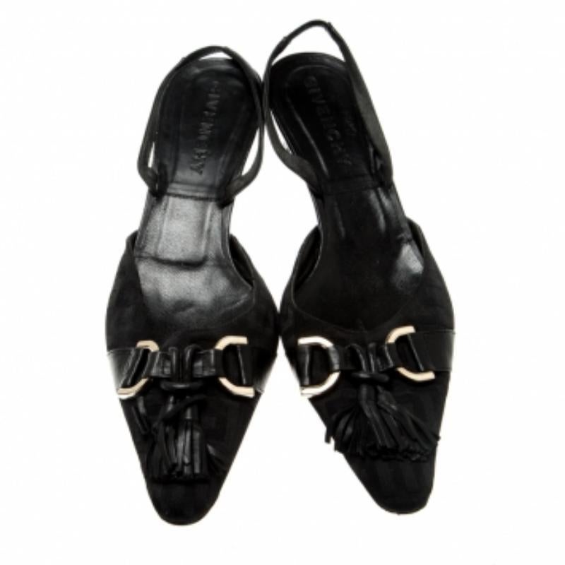 Givenchy Nero Monogram Canvas Tassel Detail Pointed Toe Slingback Mules Taglia 39 in vendita 2