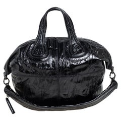 Givenchy Medium Nightingale Tote aus schwarzem Lackleder