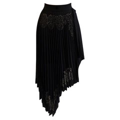 Givenchy Falda asimétrica plisada negra con adornos de tachuelas SS2019 Talla 38