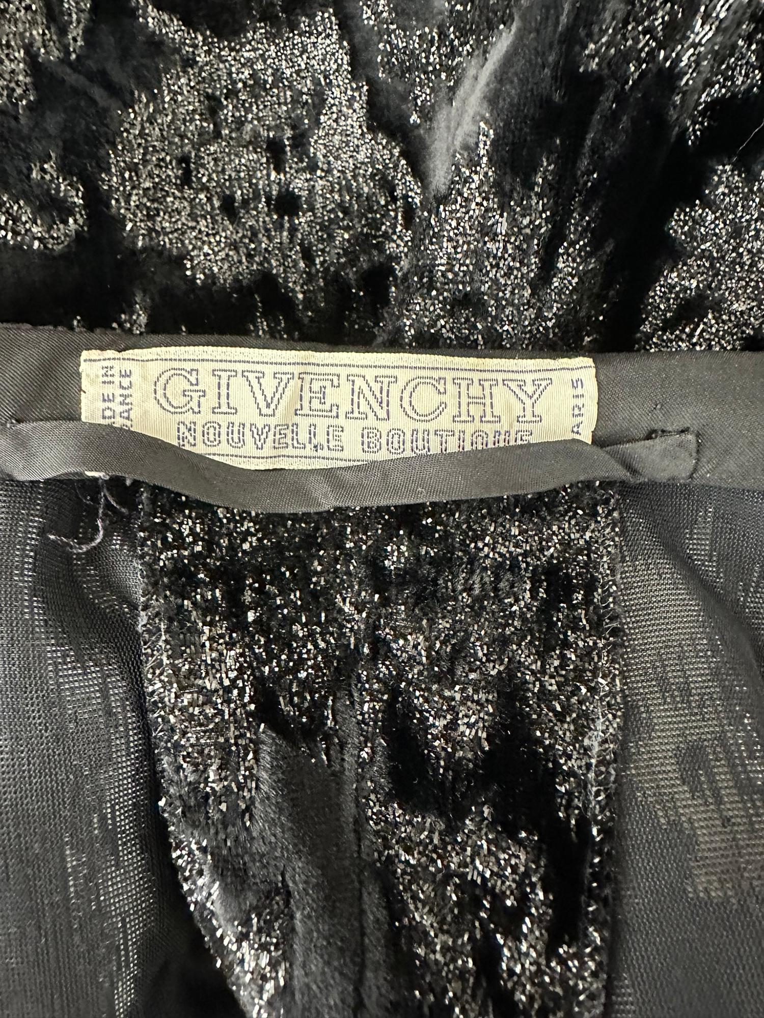 Ensemble tunique et pantalon en velours découpé à coutures princesse pailleté Givenchy noir 1970 en vente 10