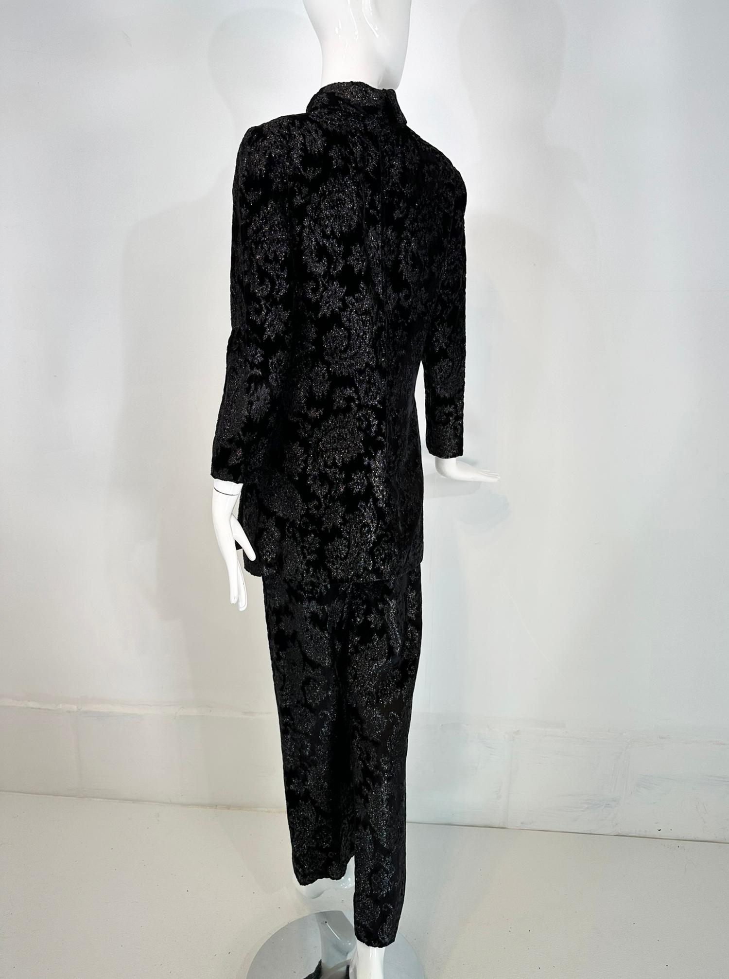 Ensemble tunique et pantalon en velours découpé à coutures princesse pailleté Givenchy noir 1970 en vente 5