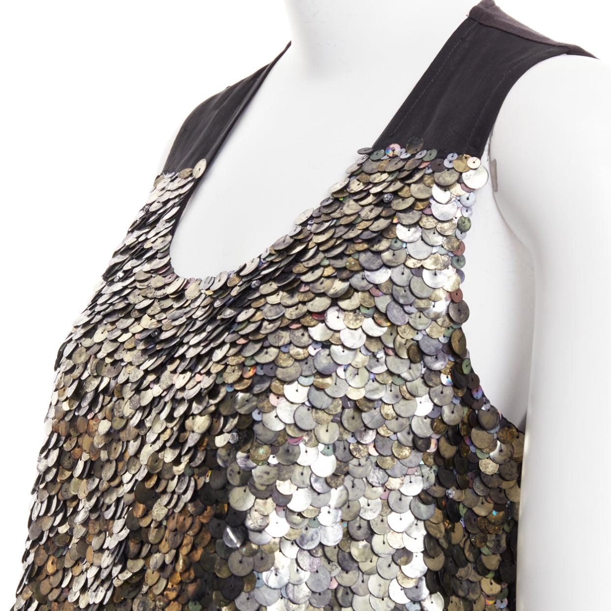 GIVENCHY Schwarzes, mit Seide gefüttertes, schillerndes, mit Pailletten besetztes Illusions-Top L im Angebot 4