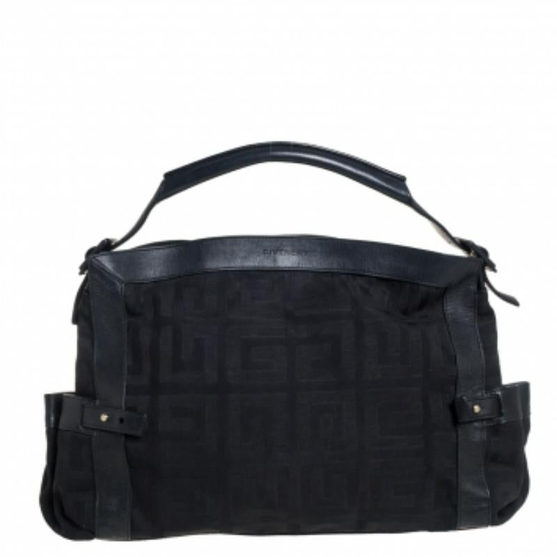Givenchy Black Signature Canvas and Leather Satchel In Fair Condition For Sale In Dubai, Al Qouz 2