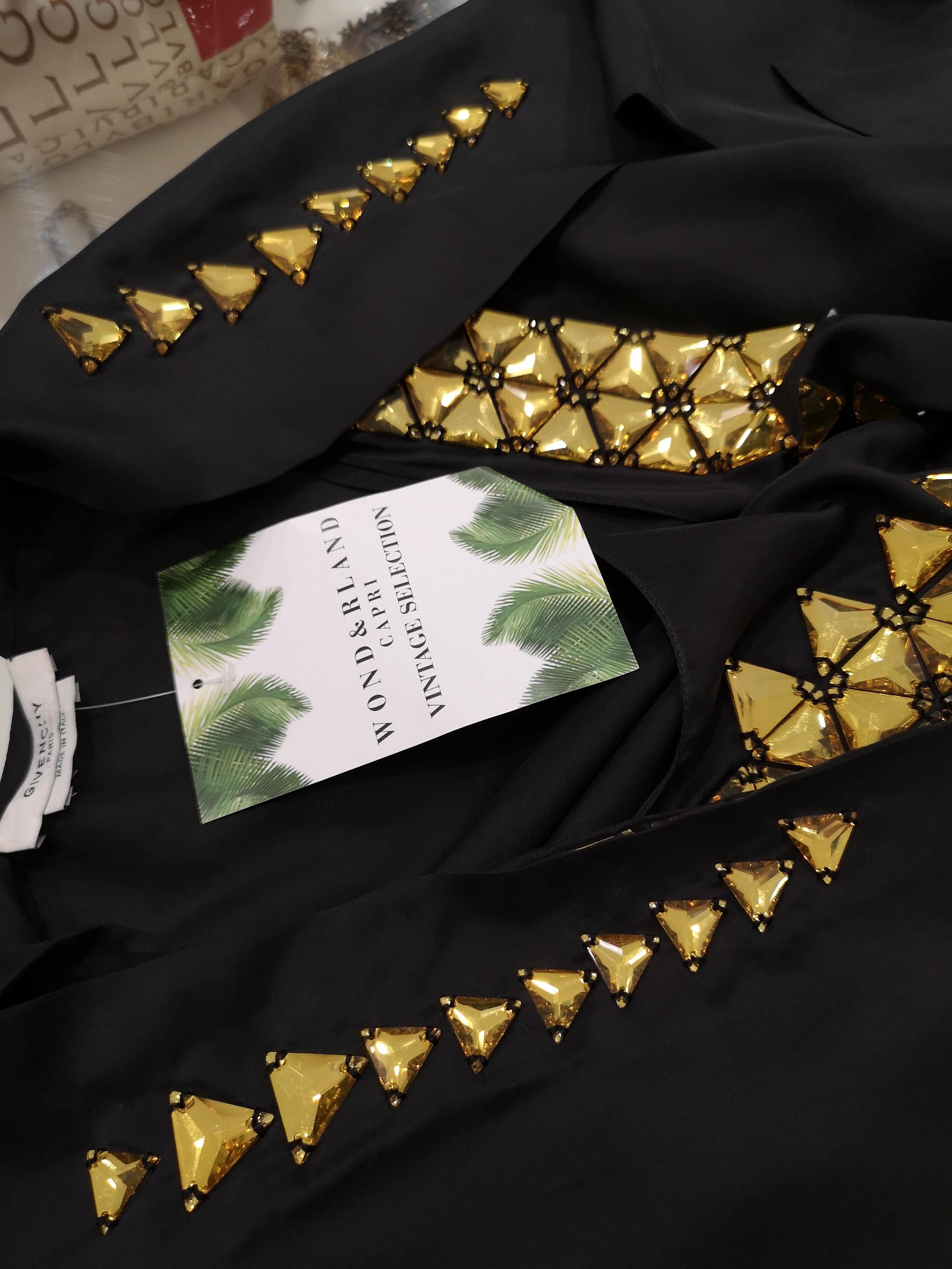 Givenchy black silk shirt / vest For Sale 3